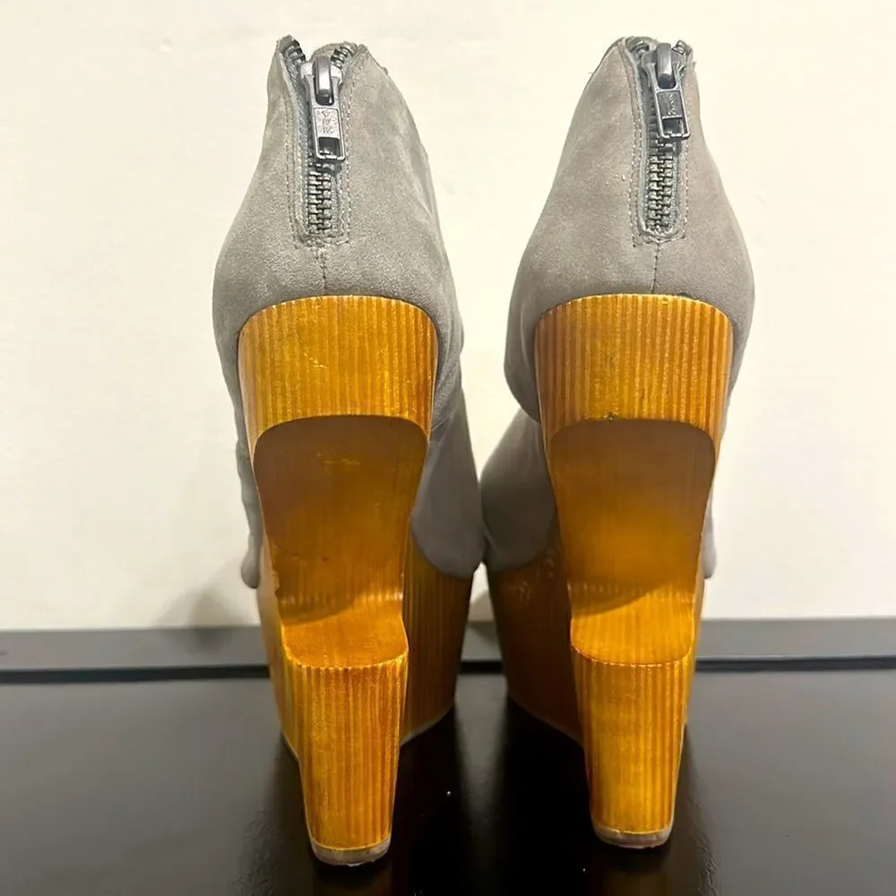 DV 8 Dolce Vita Gray Platform Leather Sandals Sz 9.5